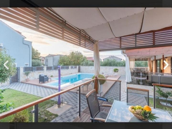 Tomica Apartments With Pool Biograd Na Moru Exterior foto